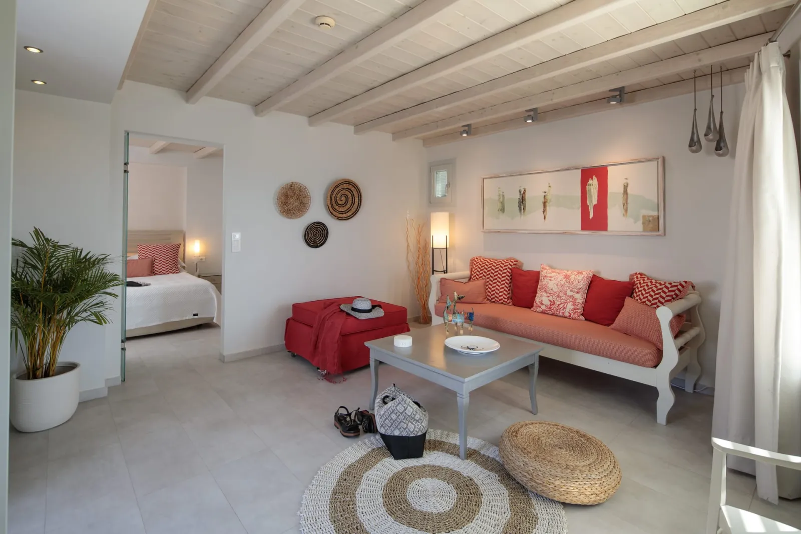 Deluxe Sea View Suite