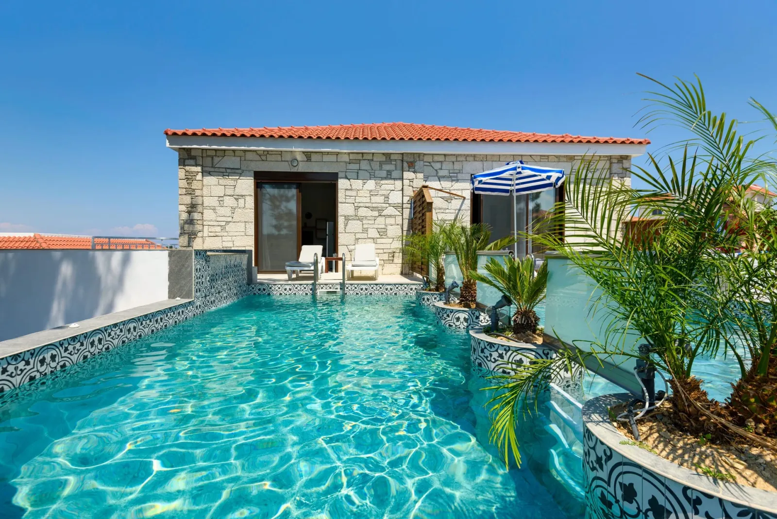Junior Suite with Private Pool