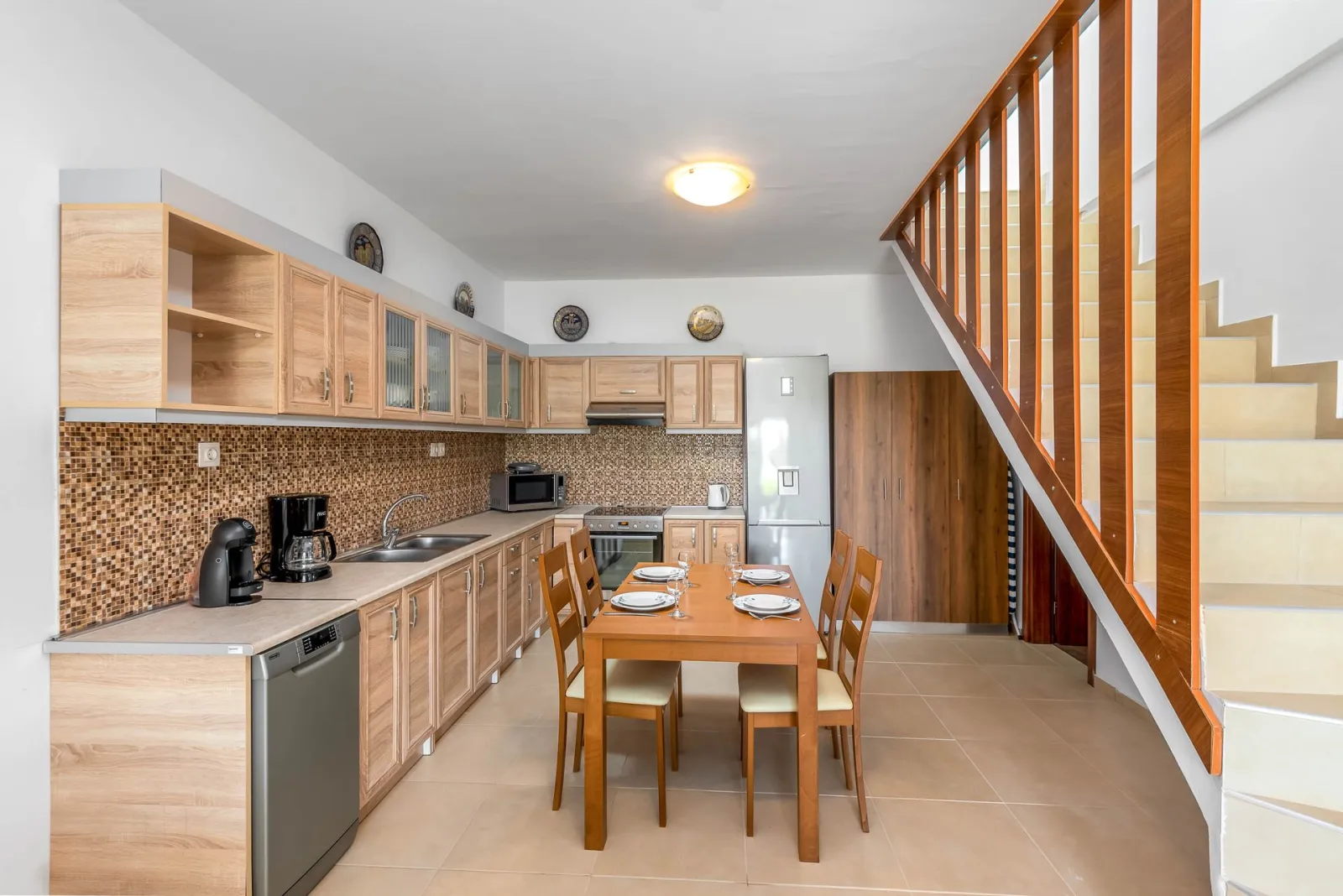 Maisonette with Private Pool and Mountain View