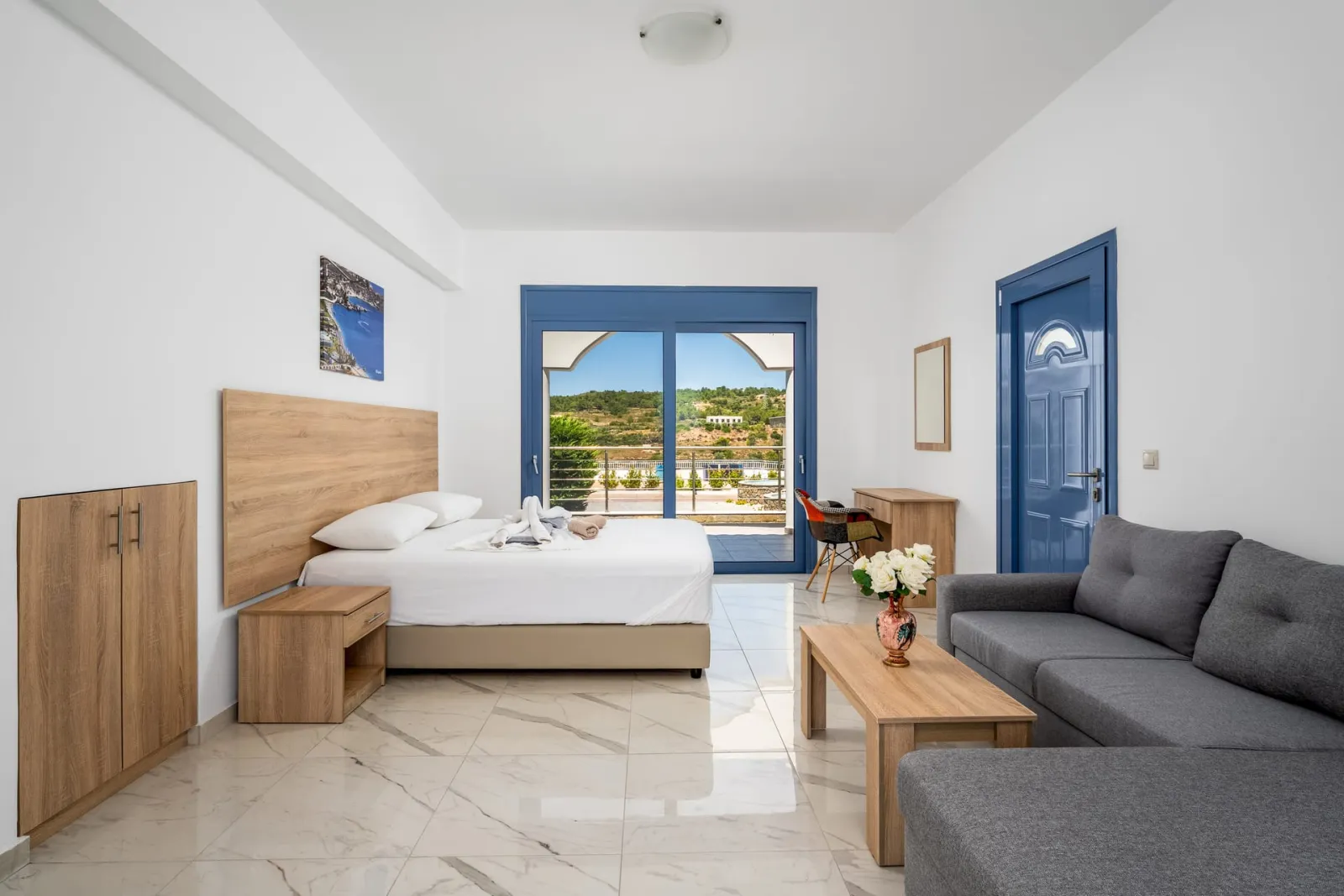 Five-Bedroom Superior Suite with Private Pool and Mountain view