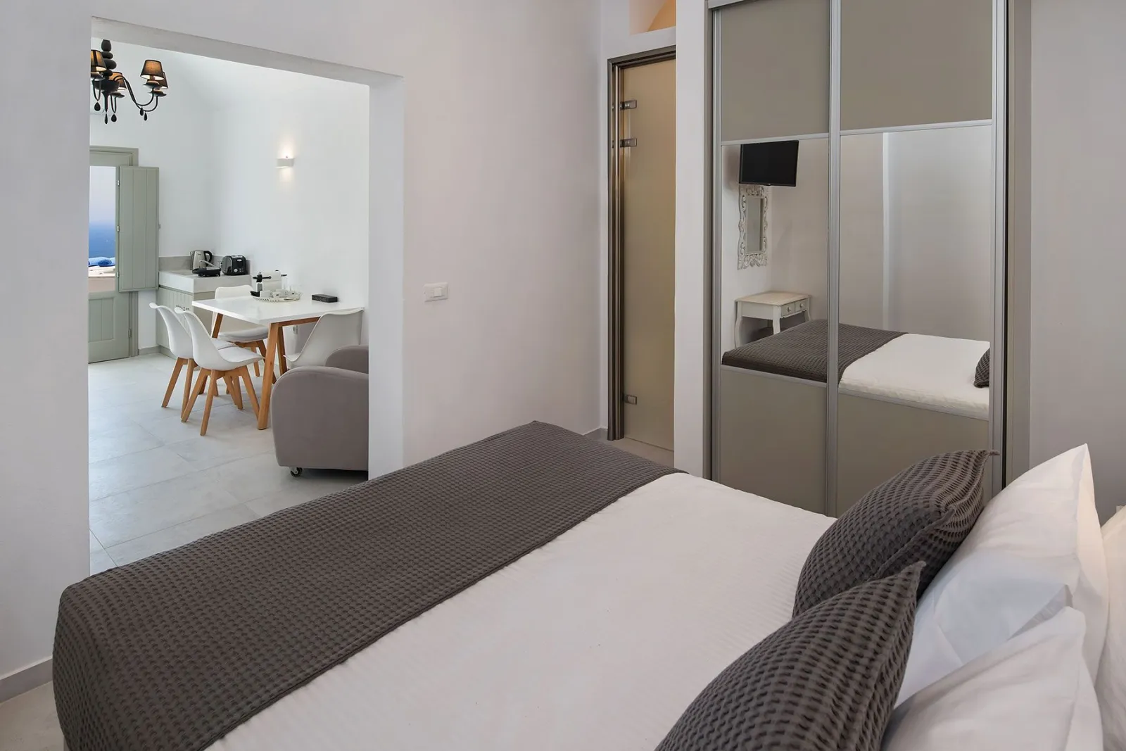 One Bedroom Suite