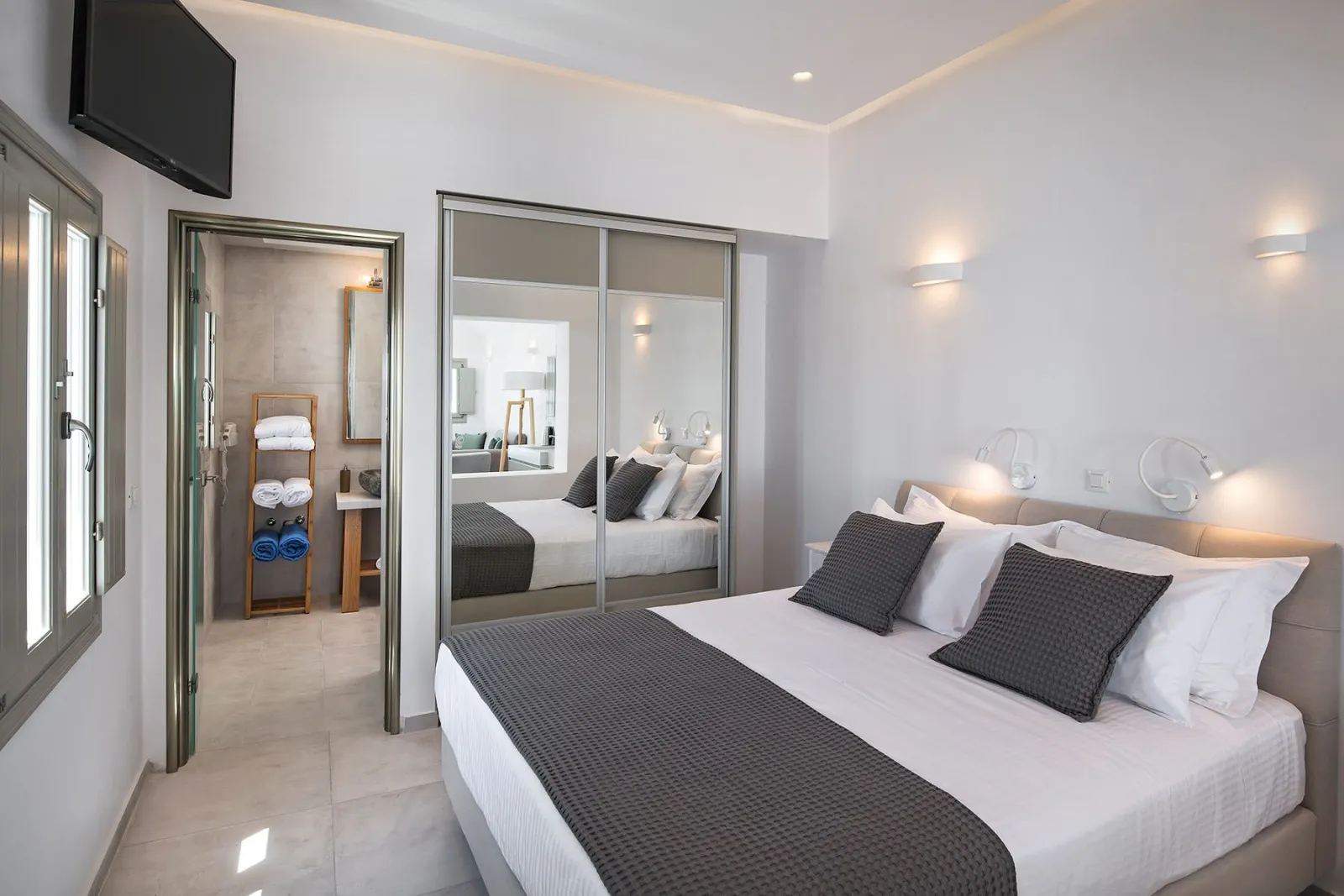 One Bedroom Suite
