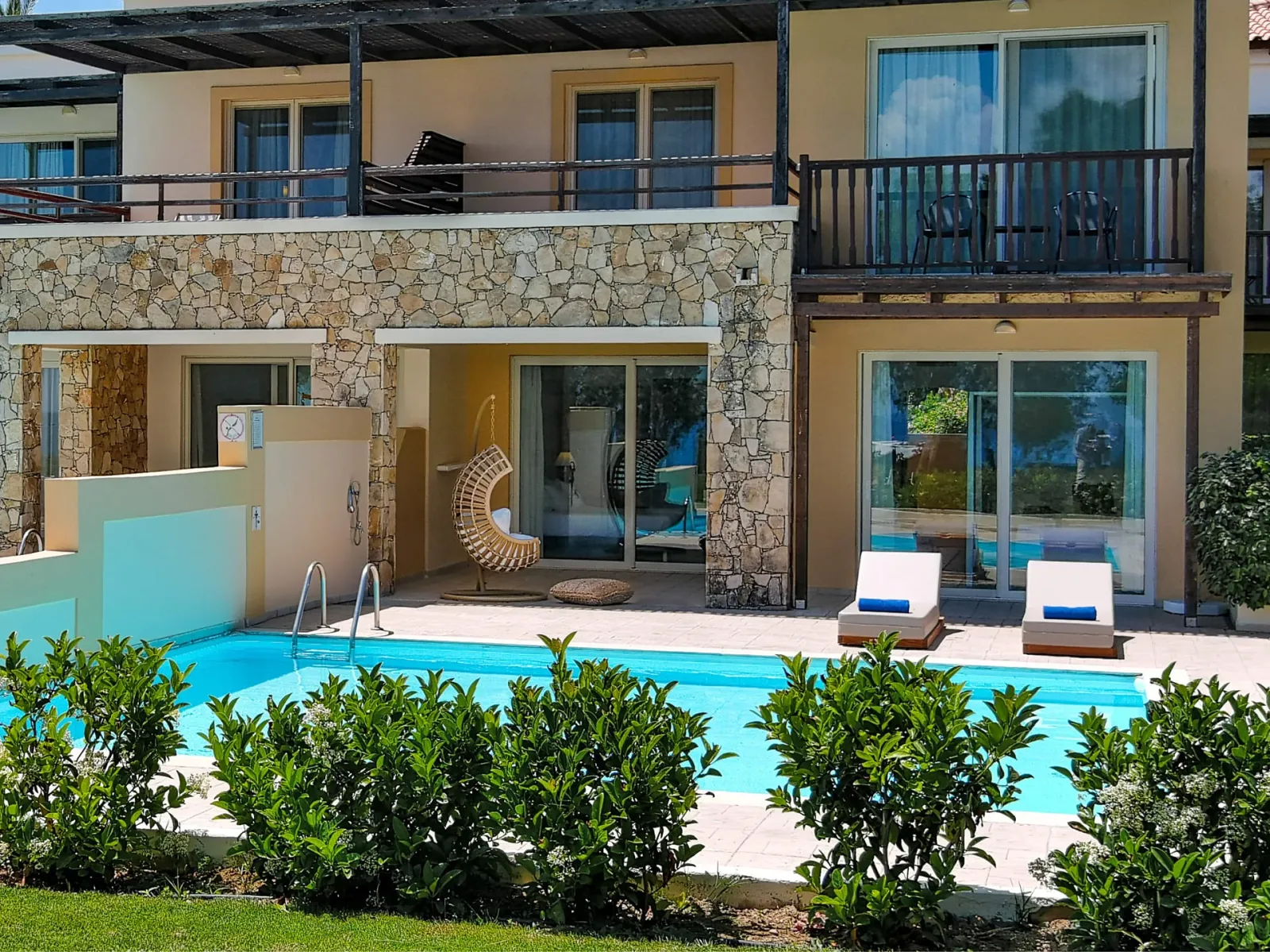 2-Bedroom Villa Private Pool