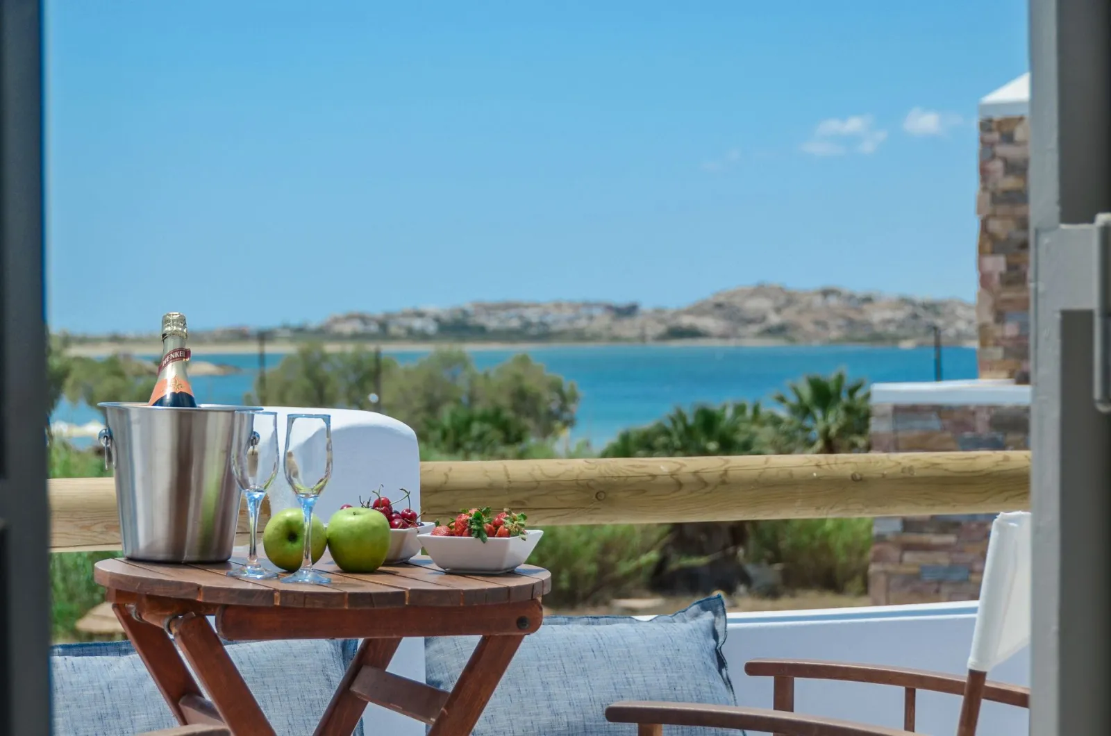 King suite sea view with outdoor hottub