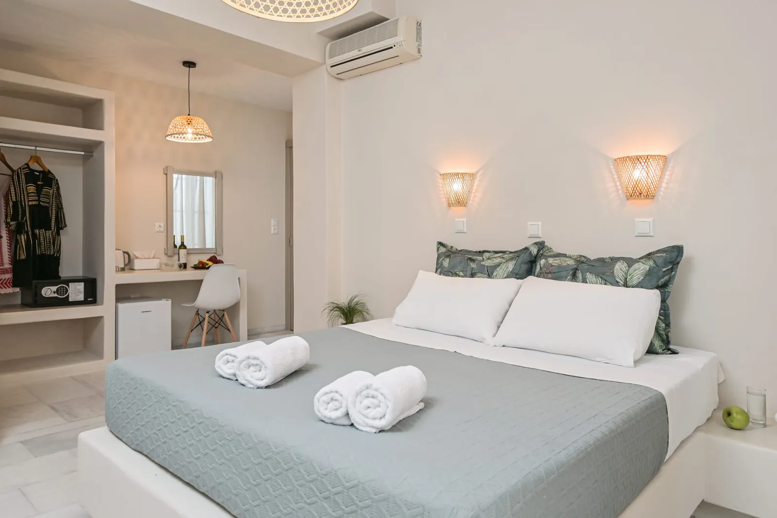 Standard double room