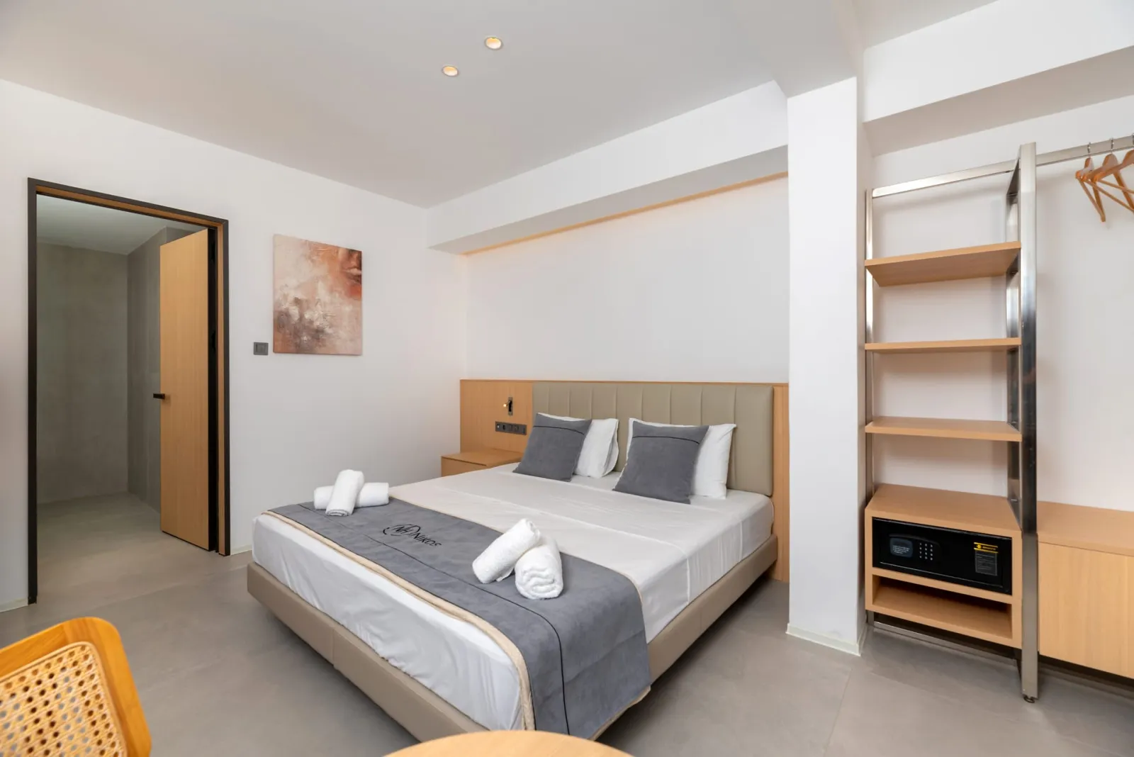 Delouxe Double Room