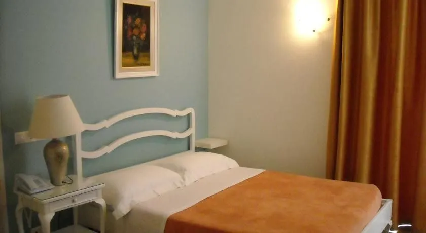 Economy Room with city view