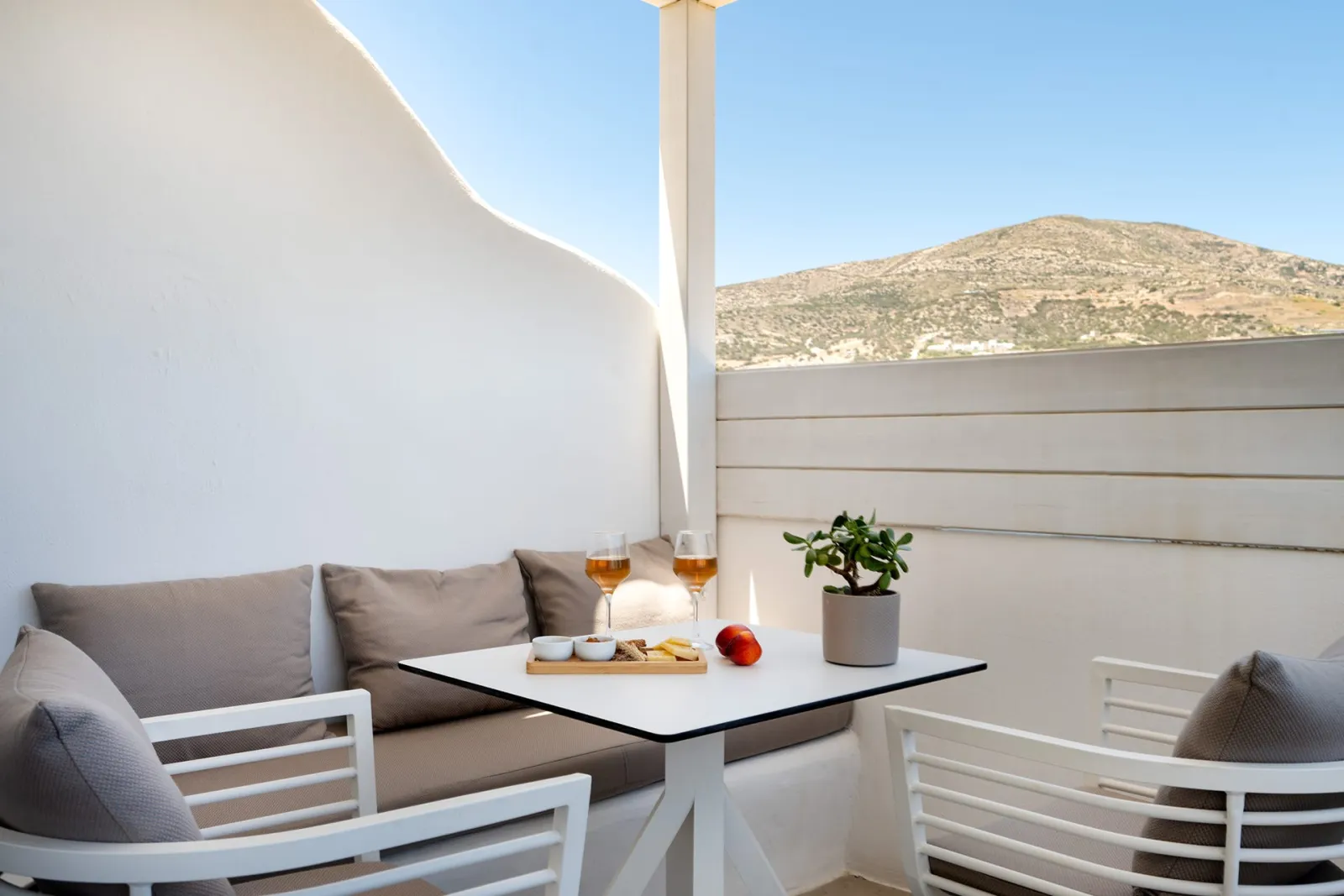 Suite with Partial Sea View