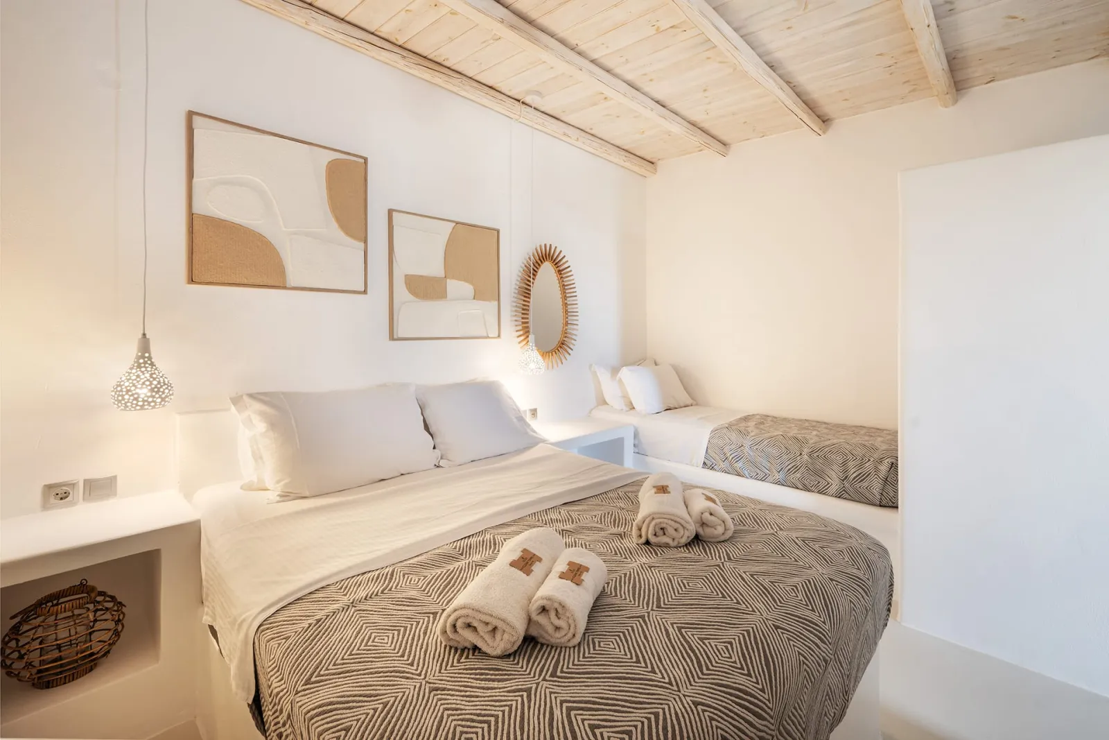 Suite with Partial Sea View