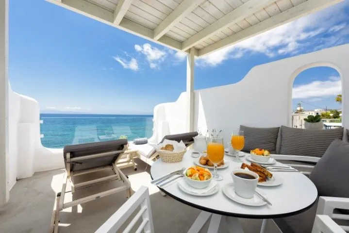Suite with Sea View