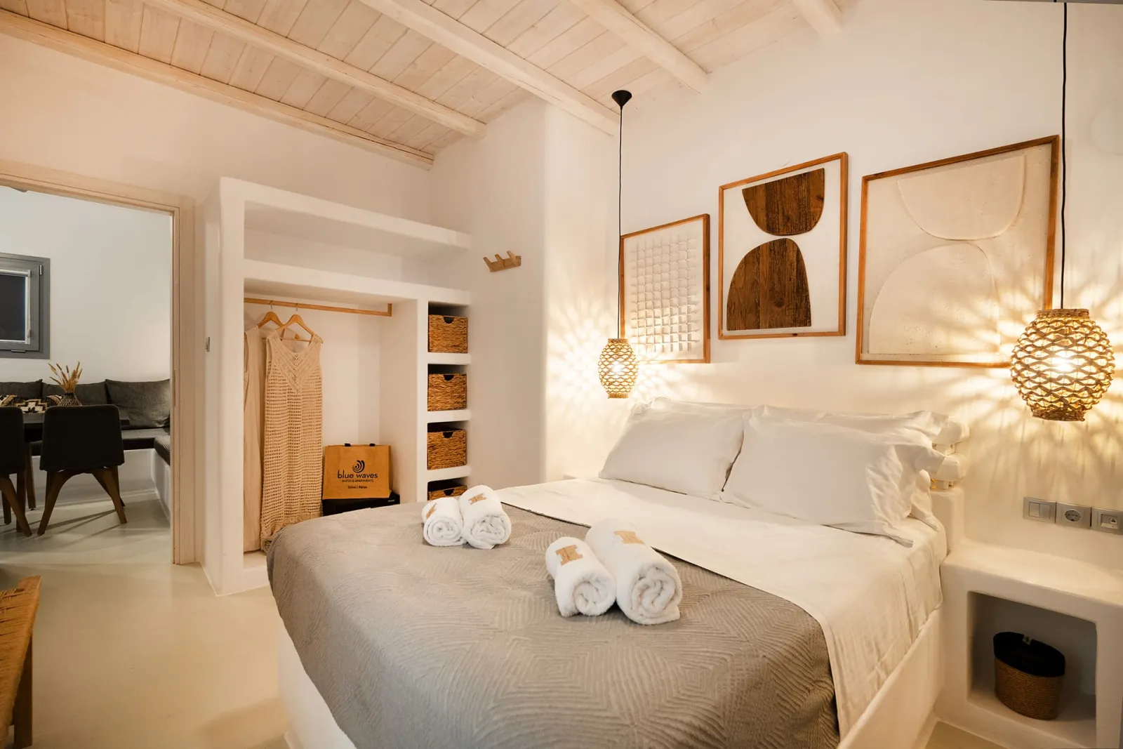 Two Bedroom Apartment with Sea View