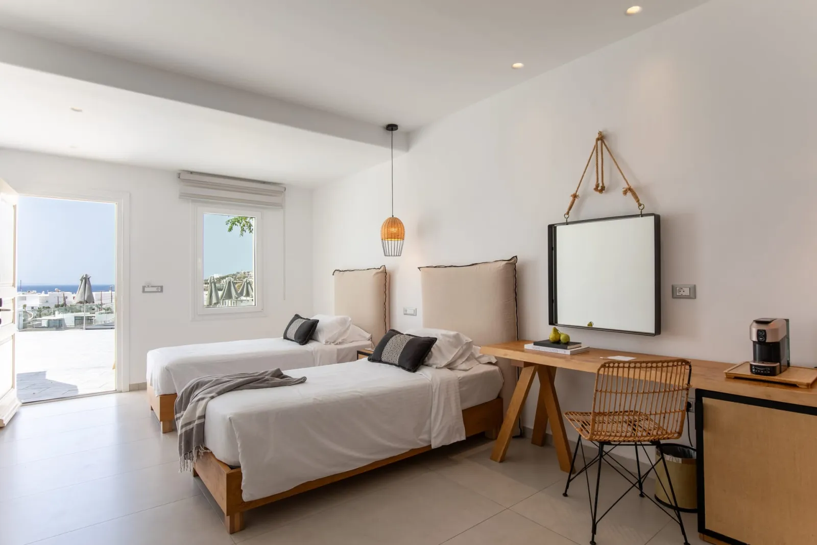Deluxe Quadruple Room Sea View [up to 4 Guests]