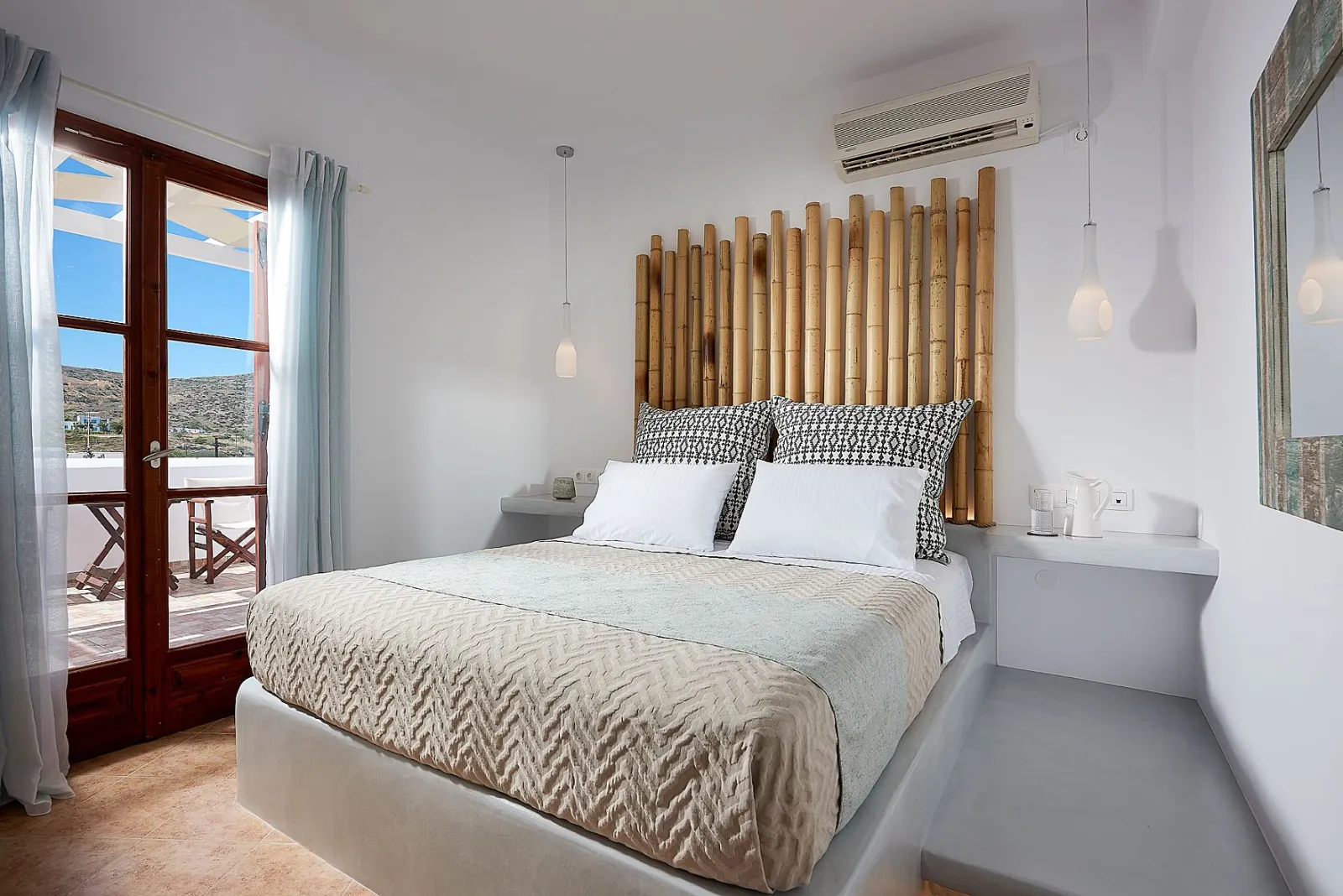 Deluxe Suite with Sea View