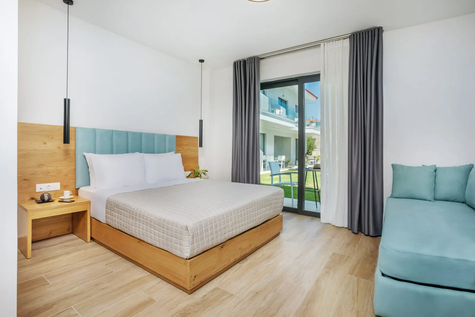 Double Room with Pool View