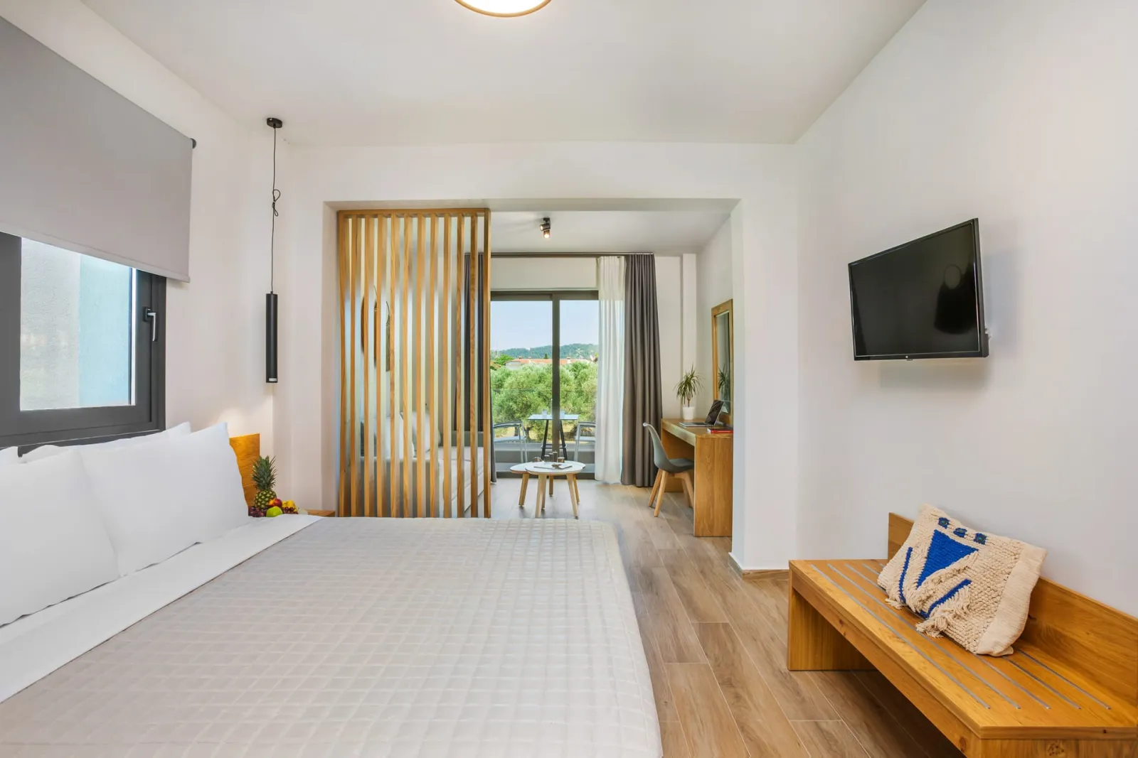 Triple Room with Garden View