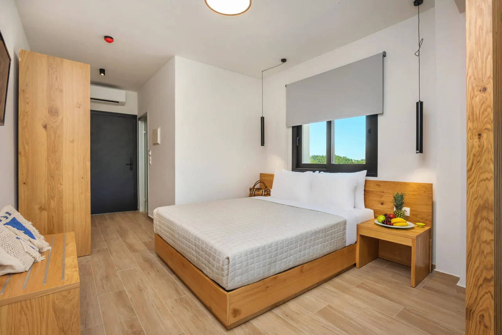 Triple Room with Garden View