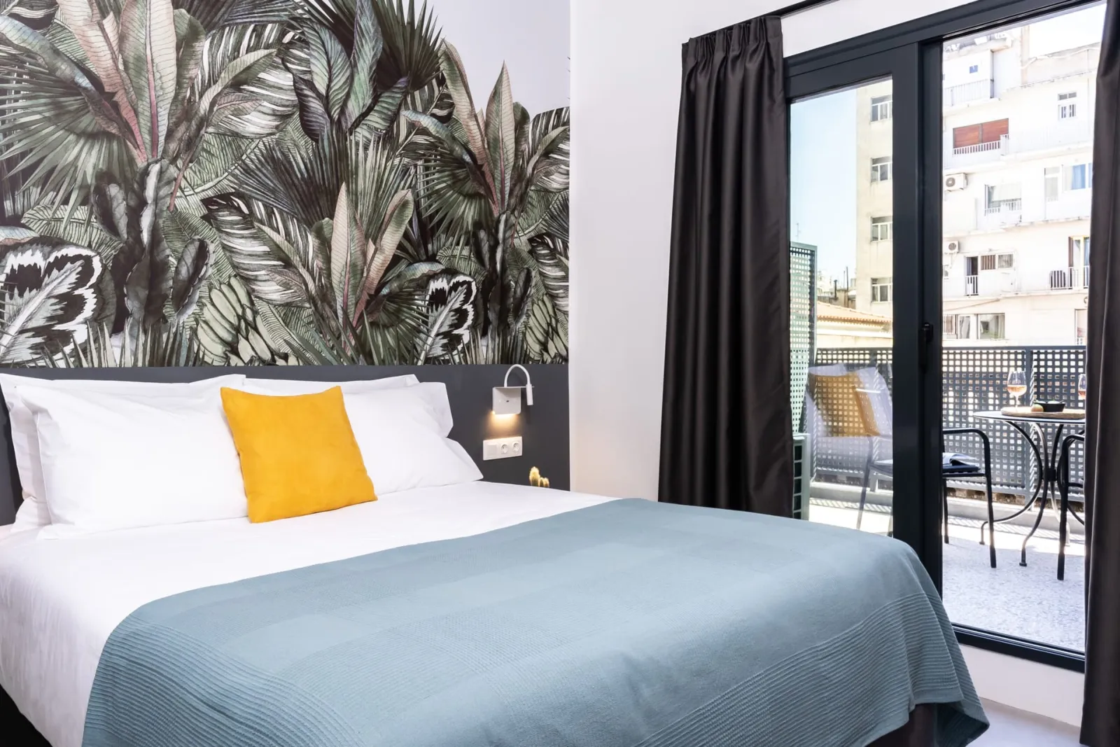 Deluxe Double Room W / Balcony