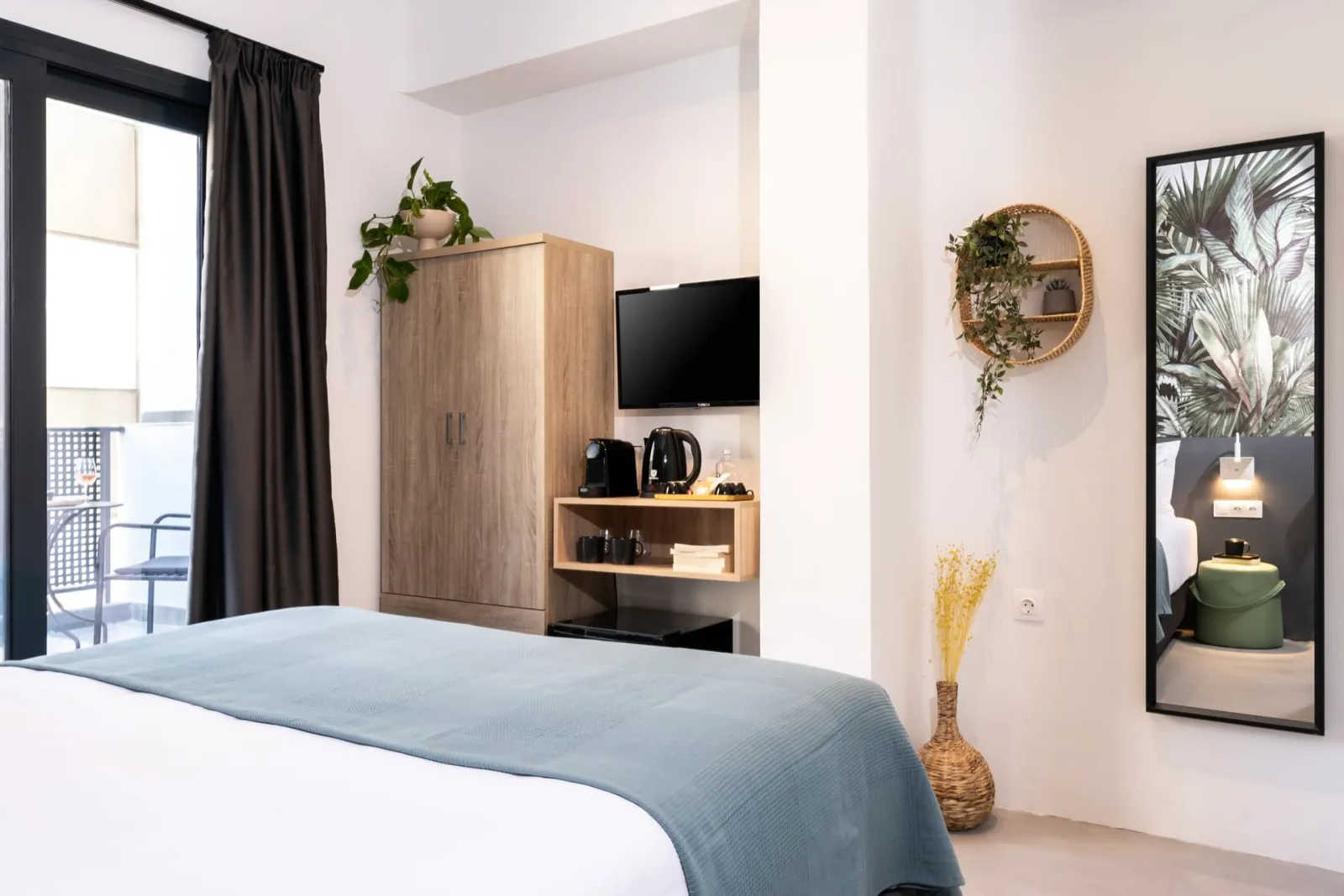 Deluxe Double Room W / Balcony