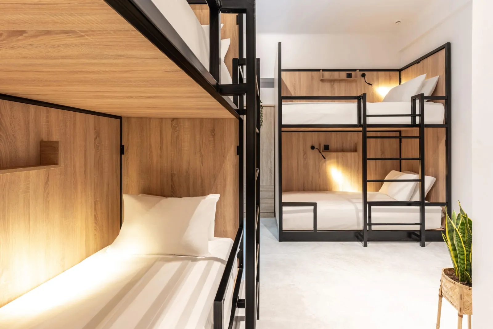 6 Bunk Bed Private Room