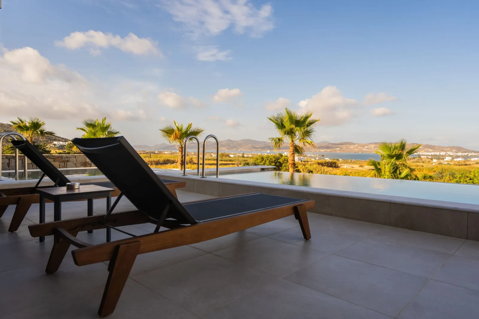 Premium Two - Space Suite With Private Pool and Sea View