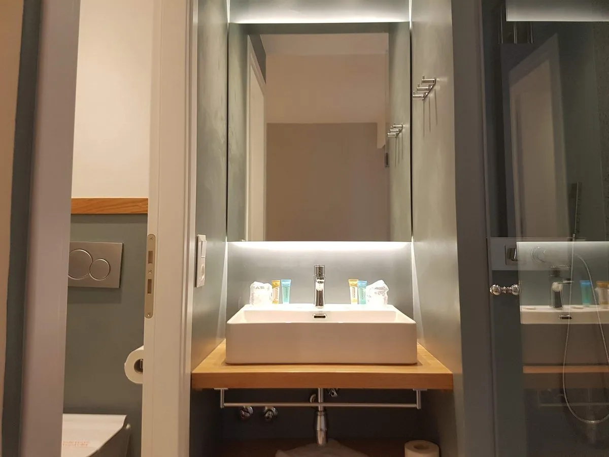 Room II - Double Room with Window First Floor