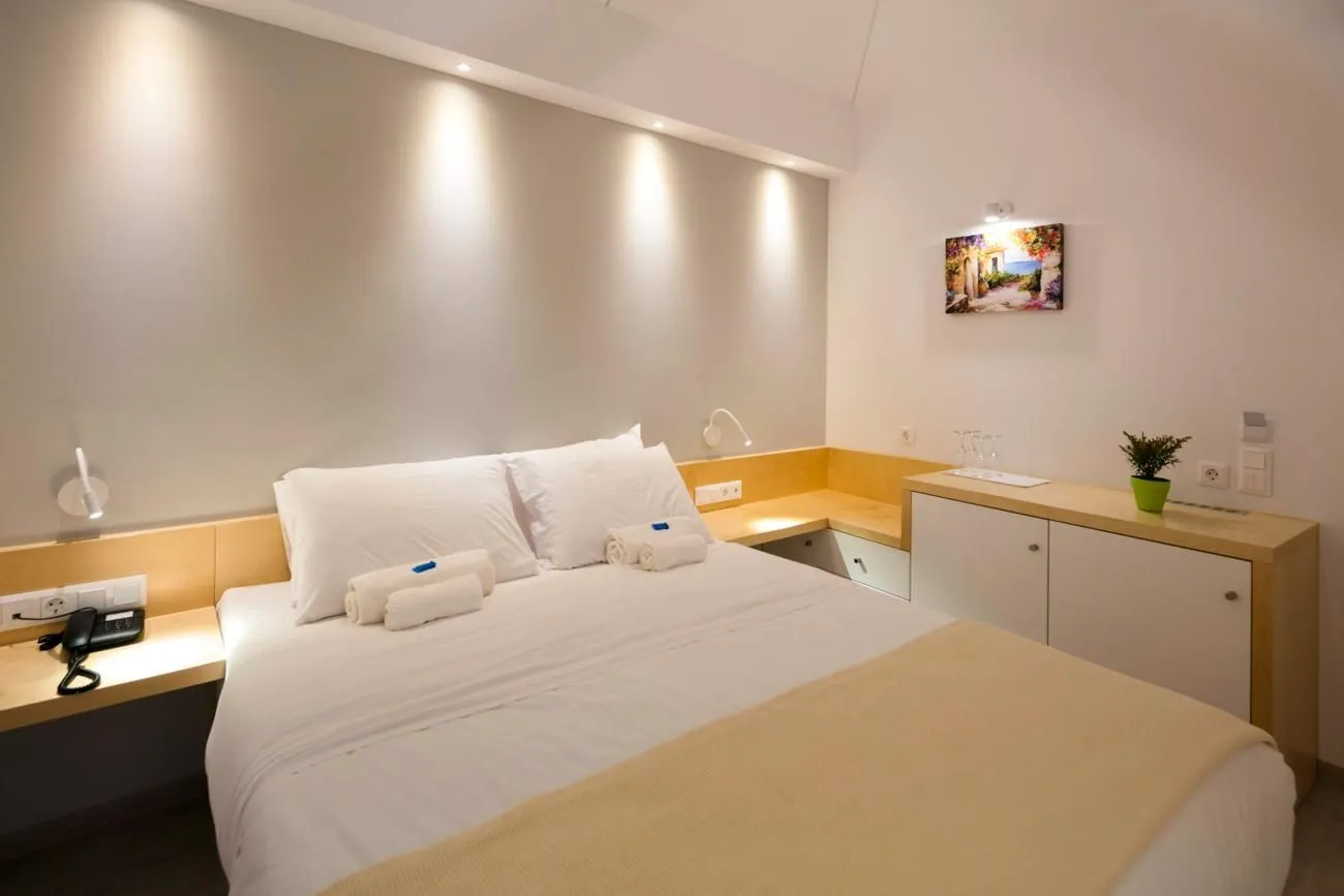 Room VI - Double Room with Window Second Floor