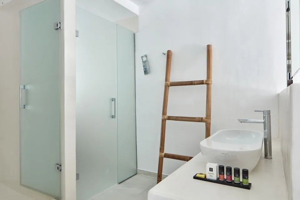Deluxe Suite Sea View with Jacuzzi