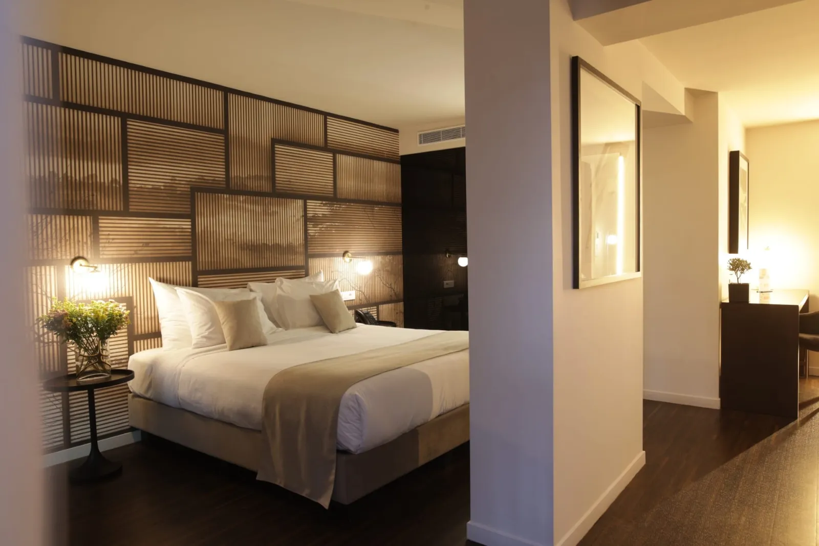 Top Floor Open Plan Suite