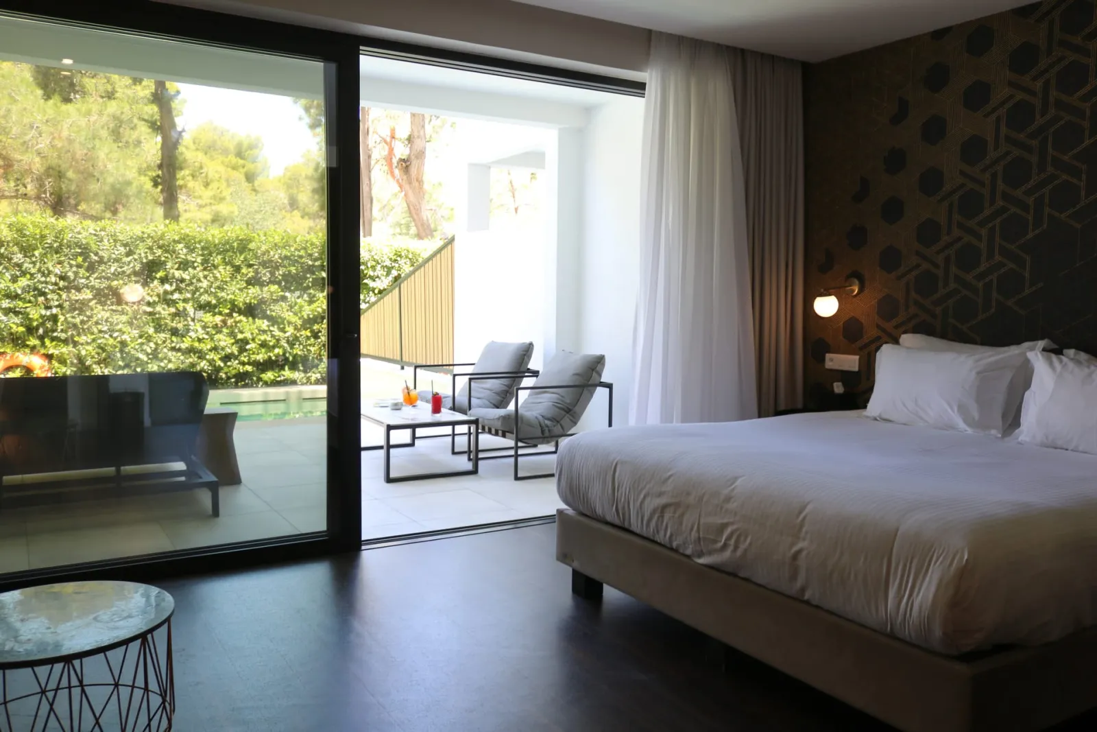 Deluxe Suite with Private Pool