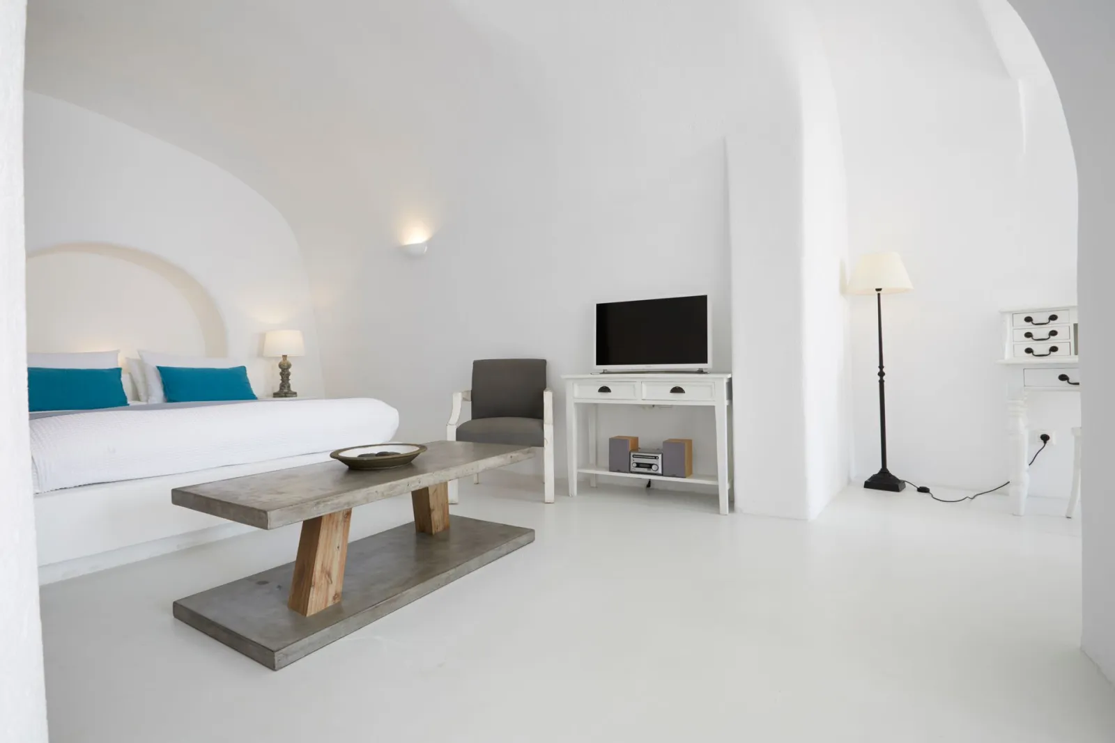Deluxe Suite with Jacuzzi