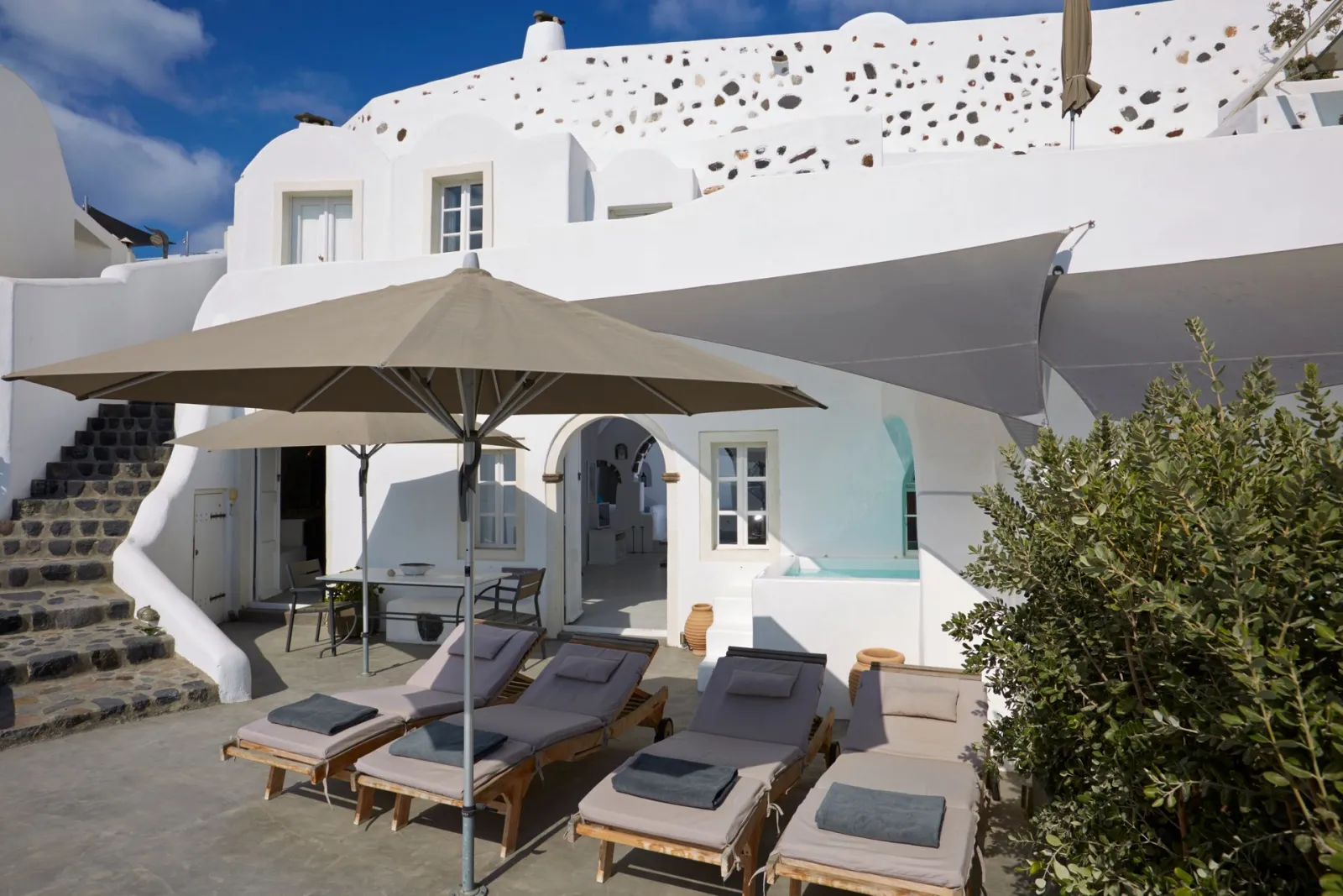 Atrina Villa with Jacuzzi