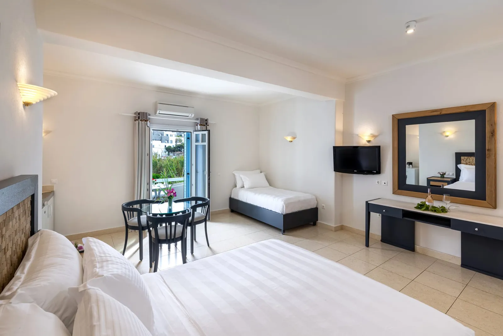 Standard Triple Room (Adjacent Building)