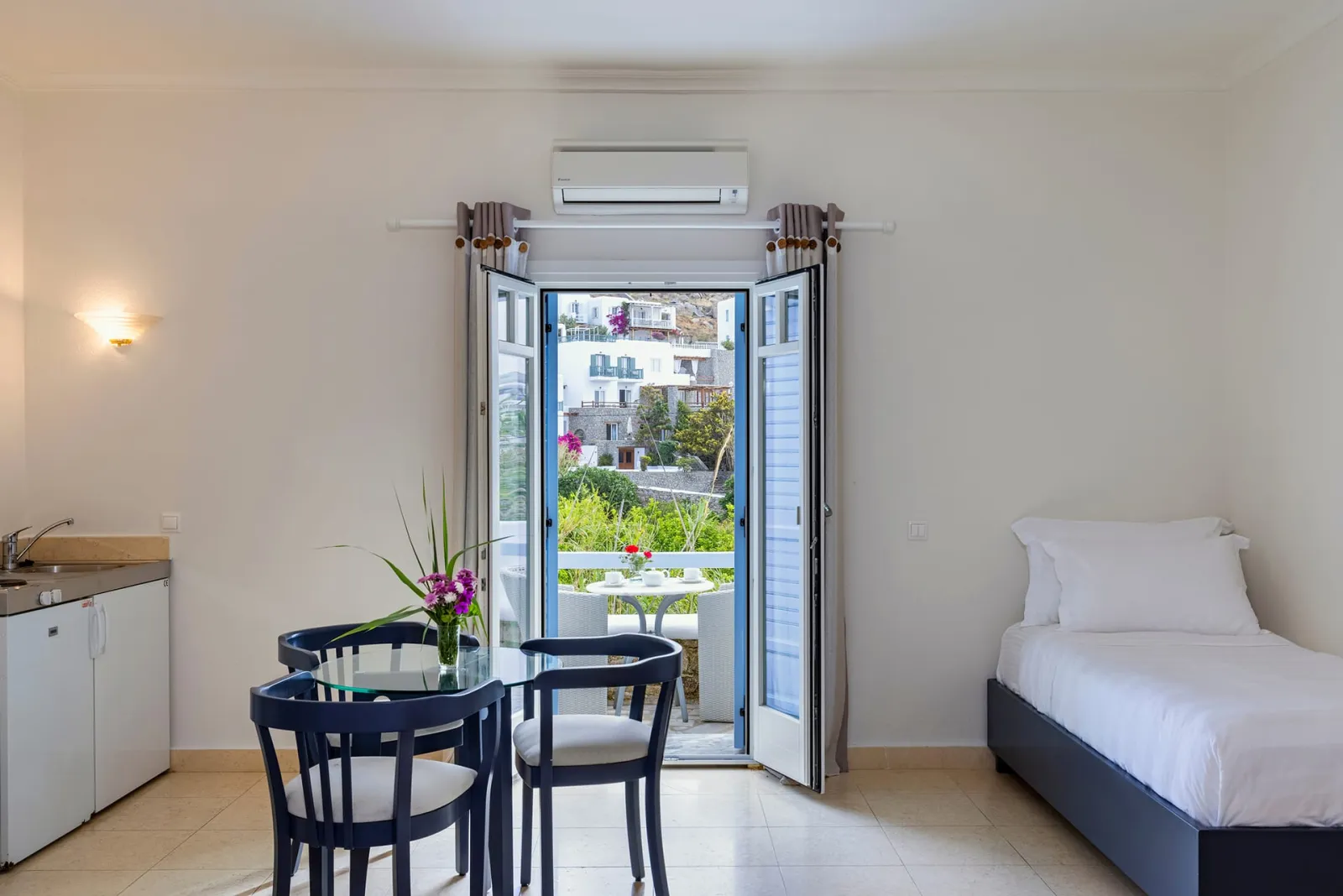 Standard Triple Room (Adjacent Building)