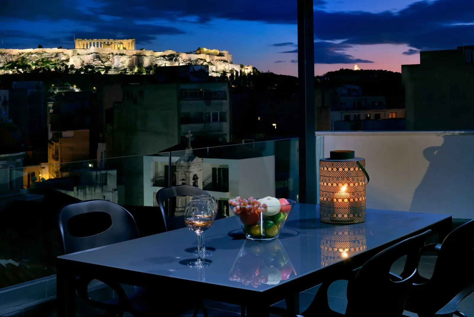 Ater Albus Senior Loft | Acropolis View