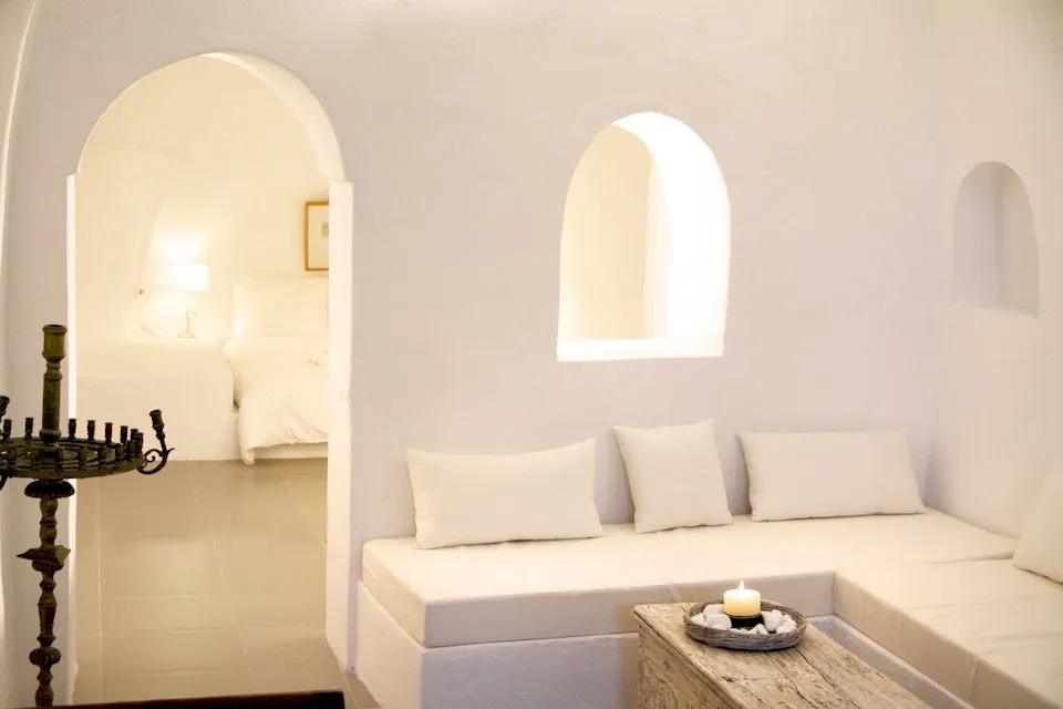 Cave Suite with Caldera &amp; Sea View