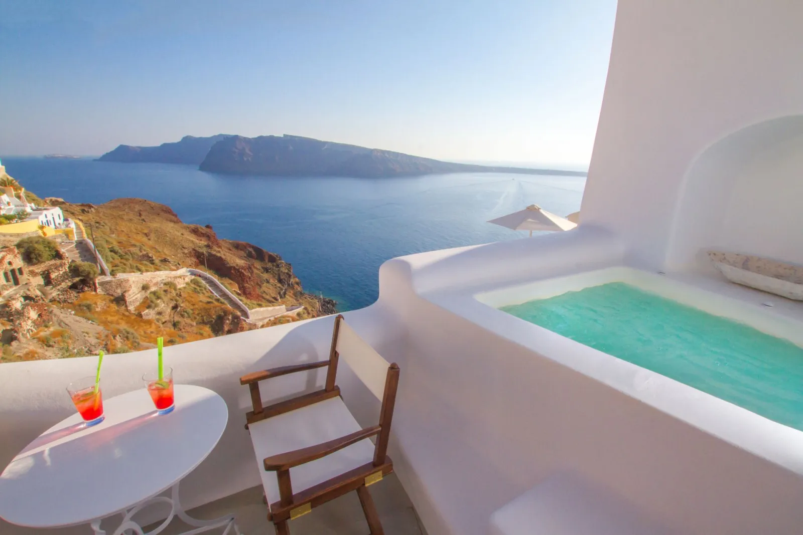 Cave Superior Studio with Outdoor Hot Tub Caldera and Sea View