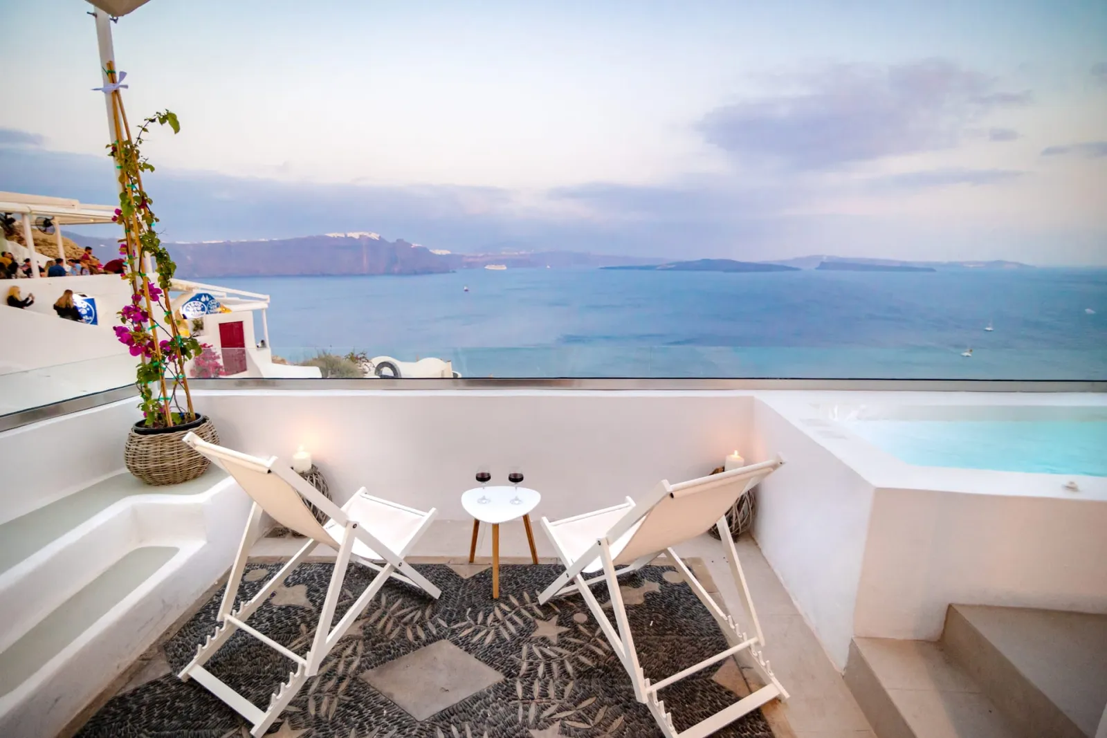 Volcano View Suite with Hot Tub
