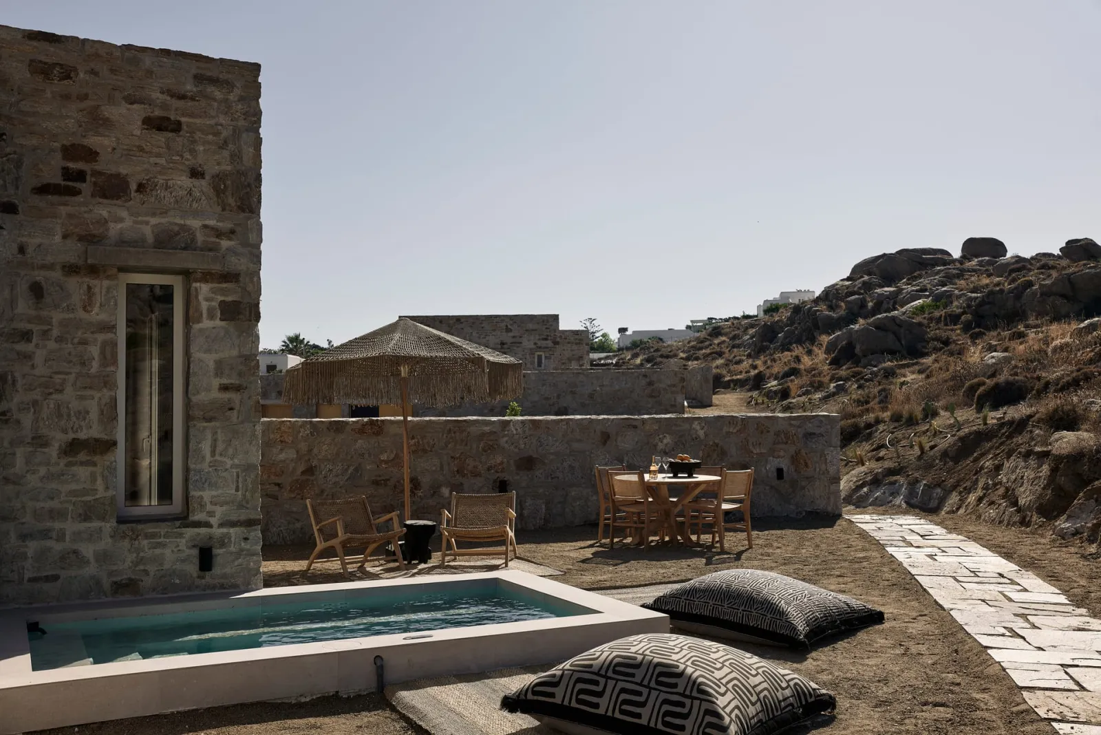 Executive One Bedroom Villa with Outdoor Jacuzzi (Naxian Rhapsody)