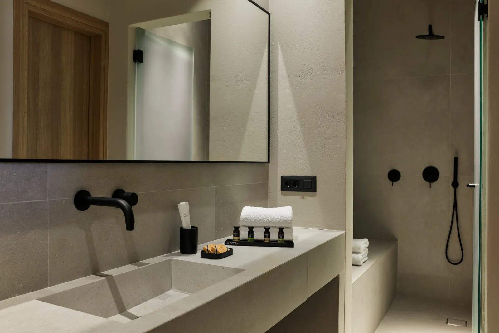 Premium Two Bedroom Villa with Outdoor Plunge Pool (Naxian Rhapsody)