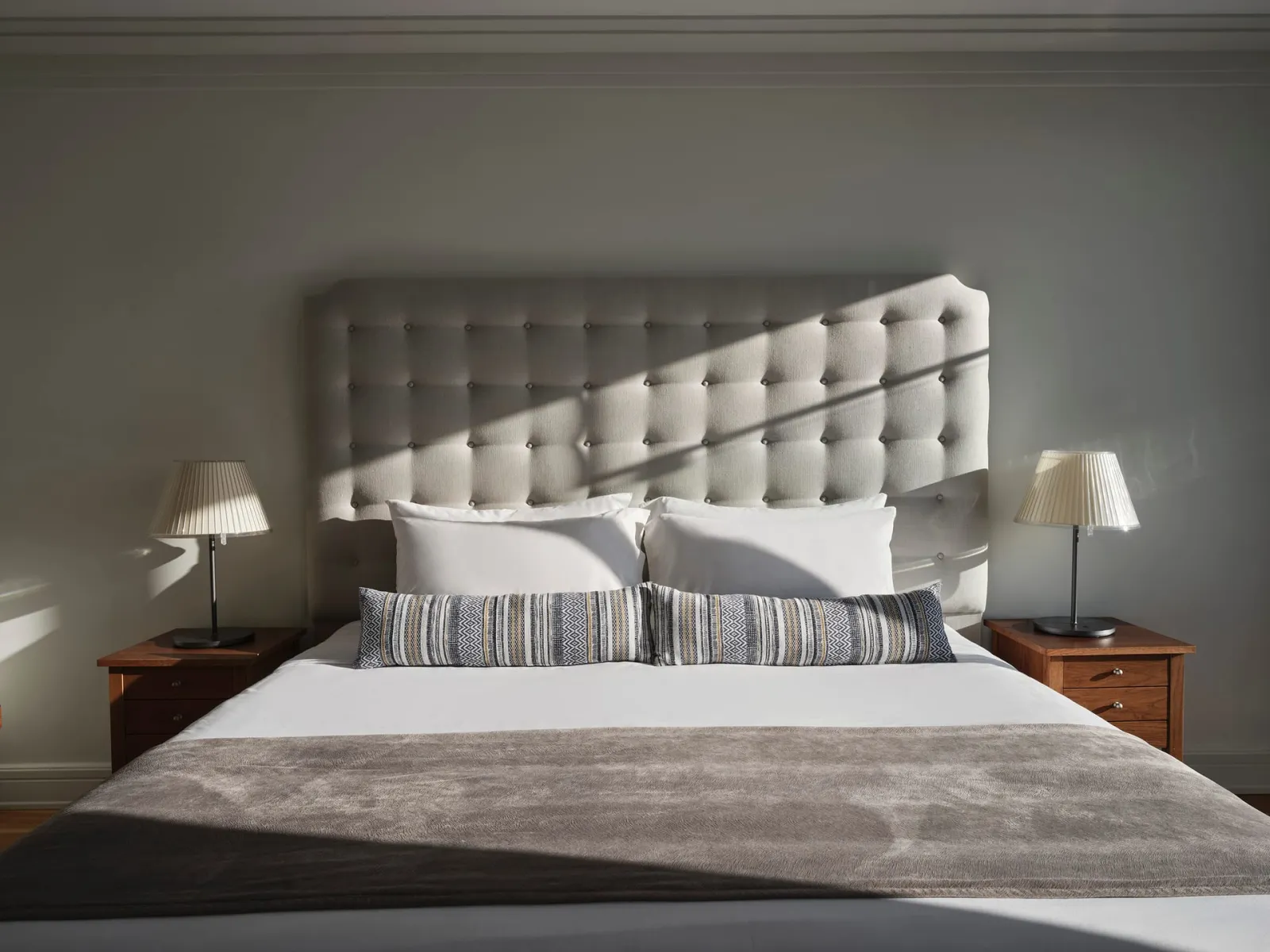 Presidential Two (2) bedroom Suite Sea view – Main Building