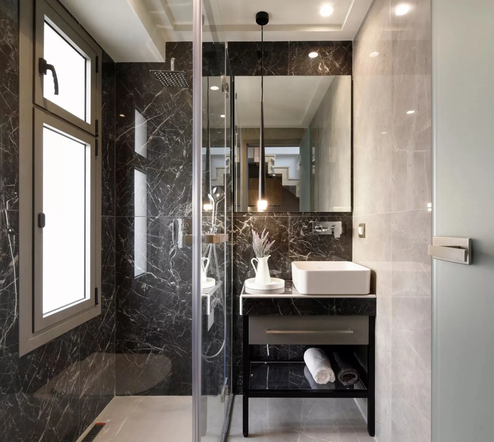 Premier Loft