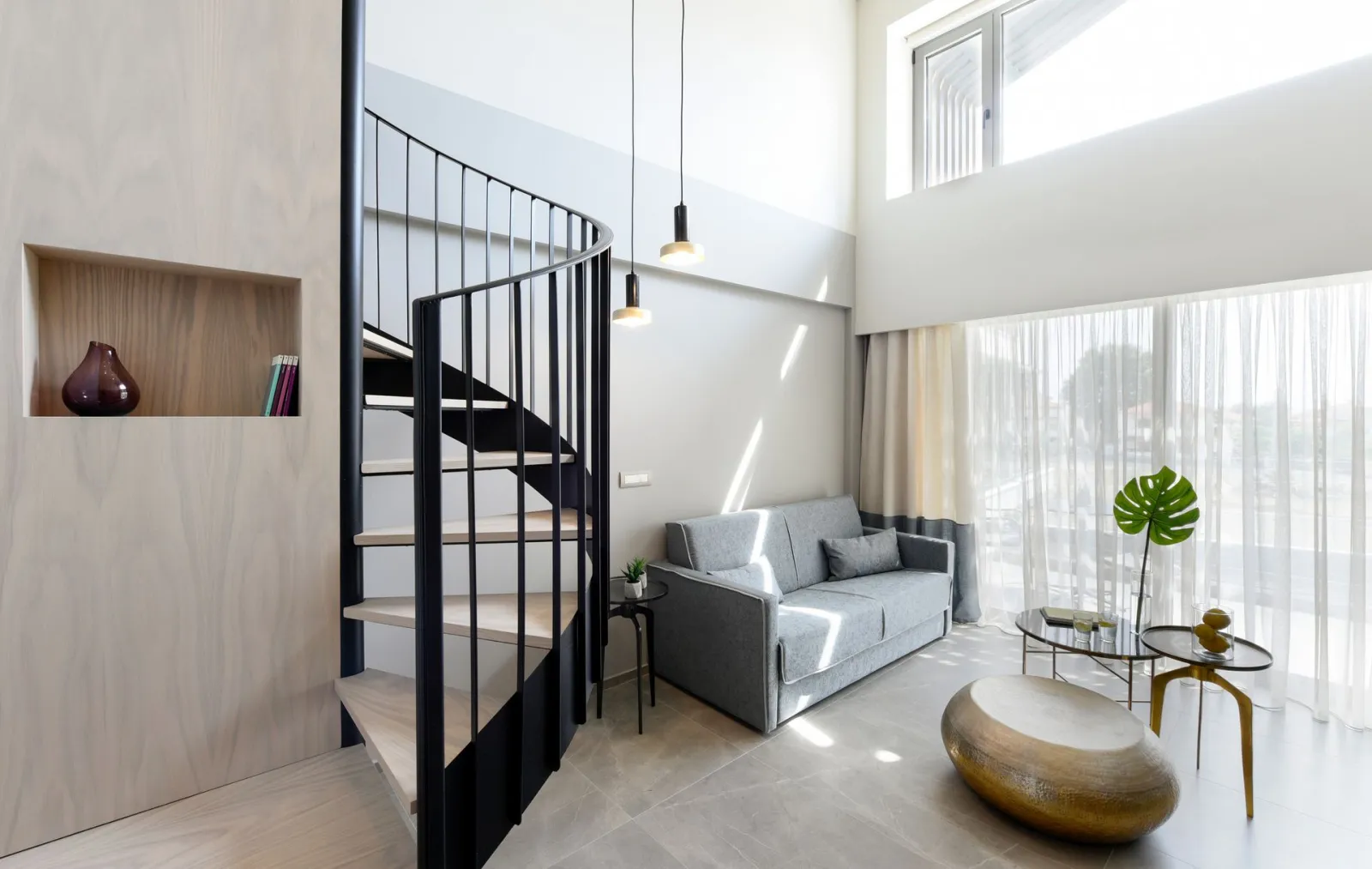Premier Loft Plus Pool  View