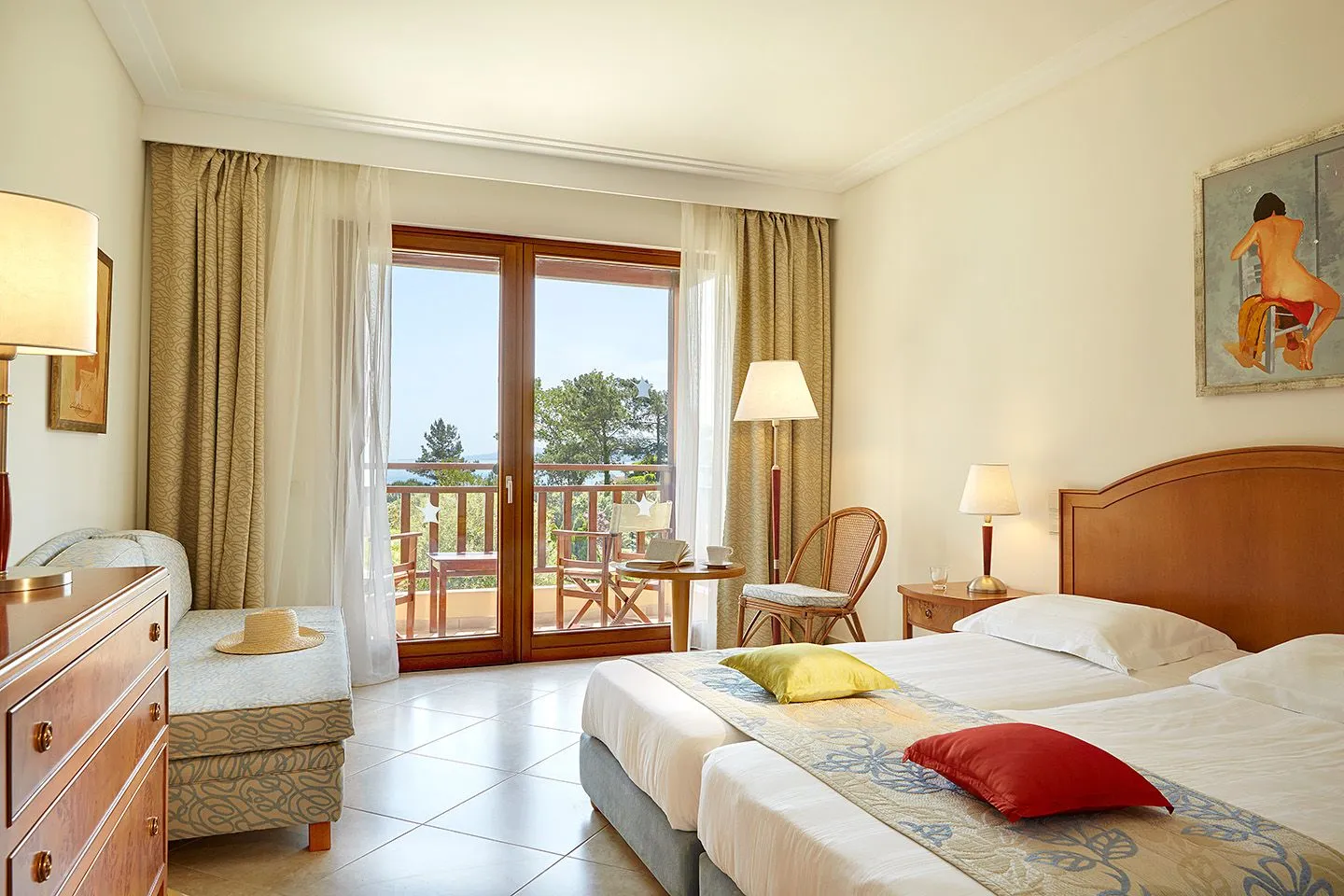 Double Room Promo