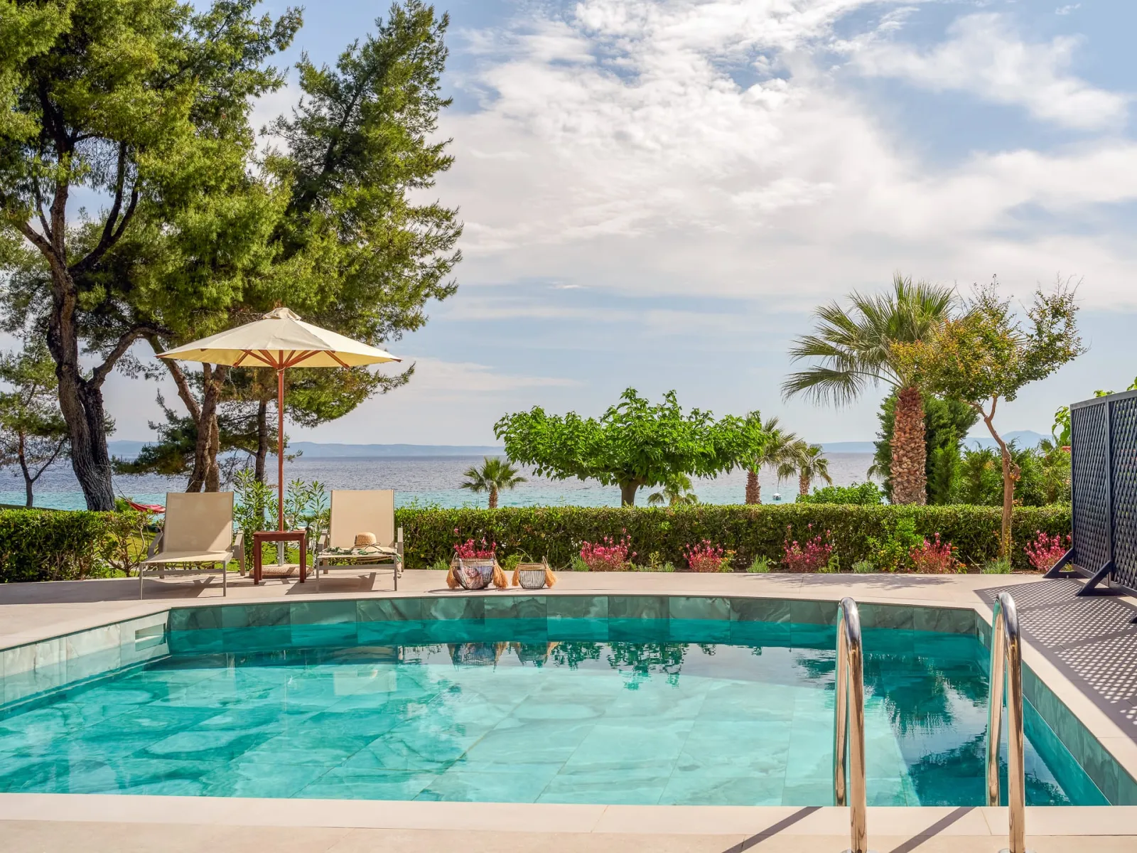Superior Suite with Private Pool