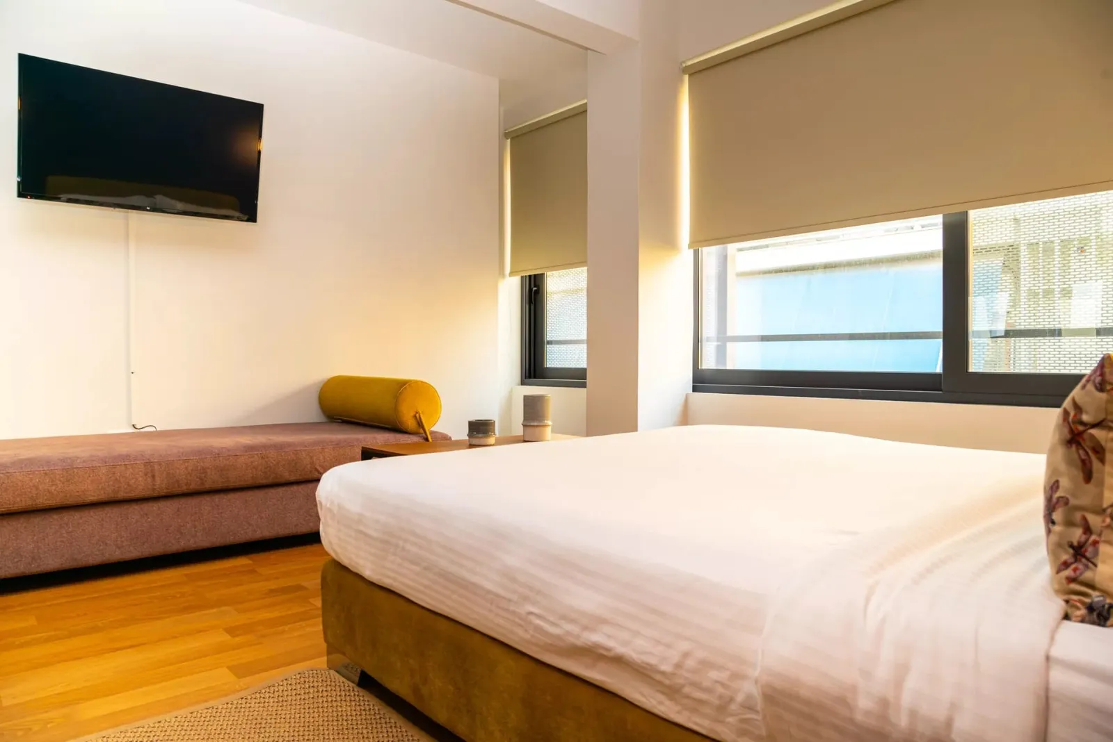 Deluxe Suite with Hydro Massage Shower