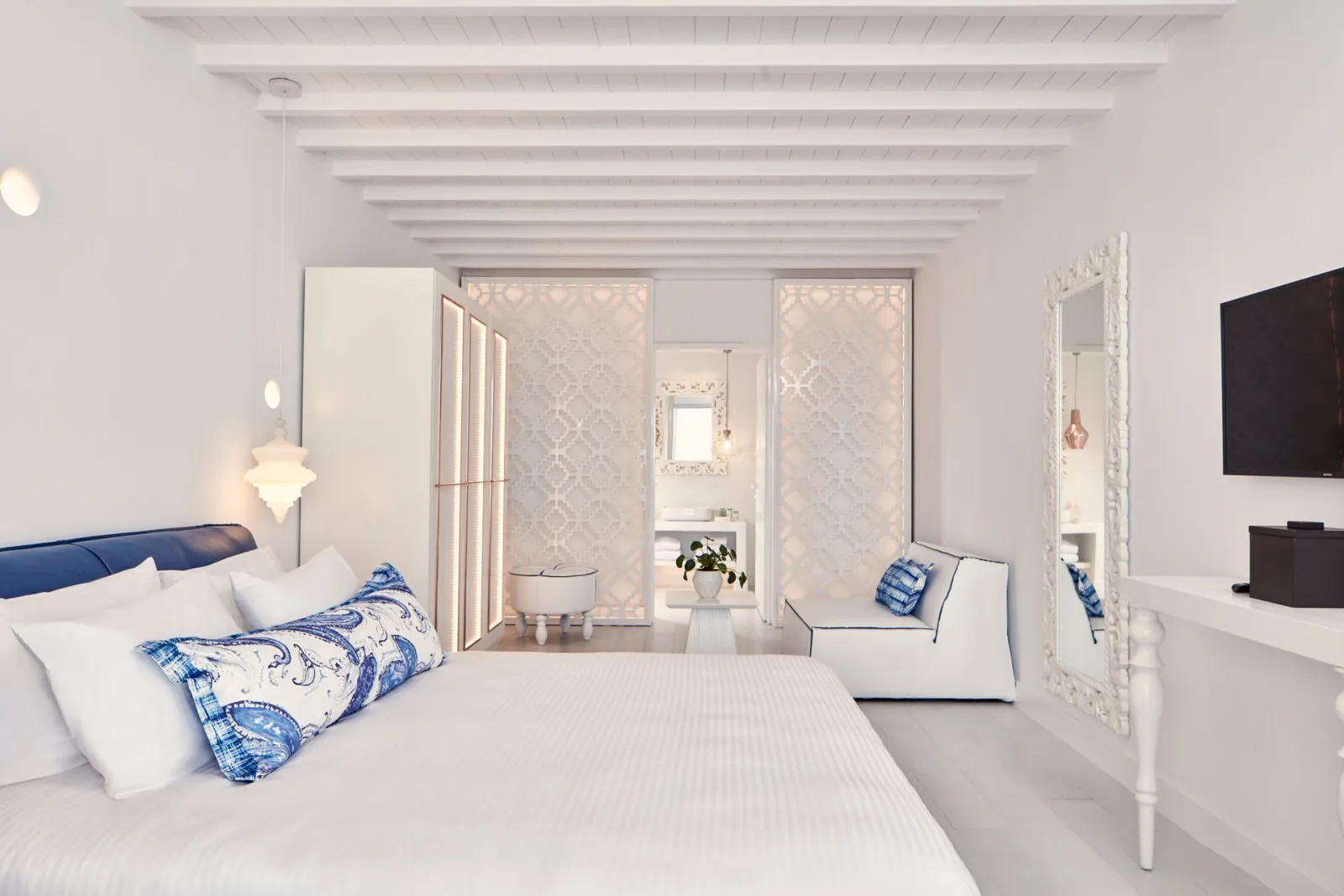 Superior Suite with Private Pool and Sea View