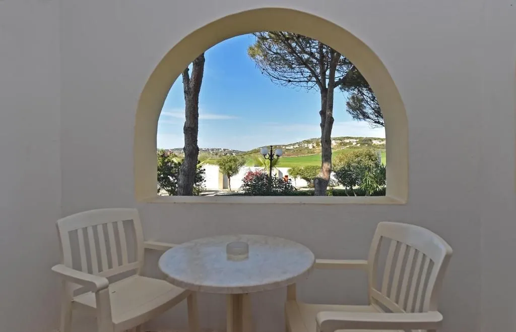 Triple Partial Sea View
