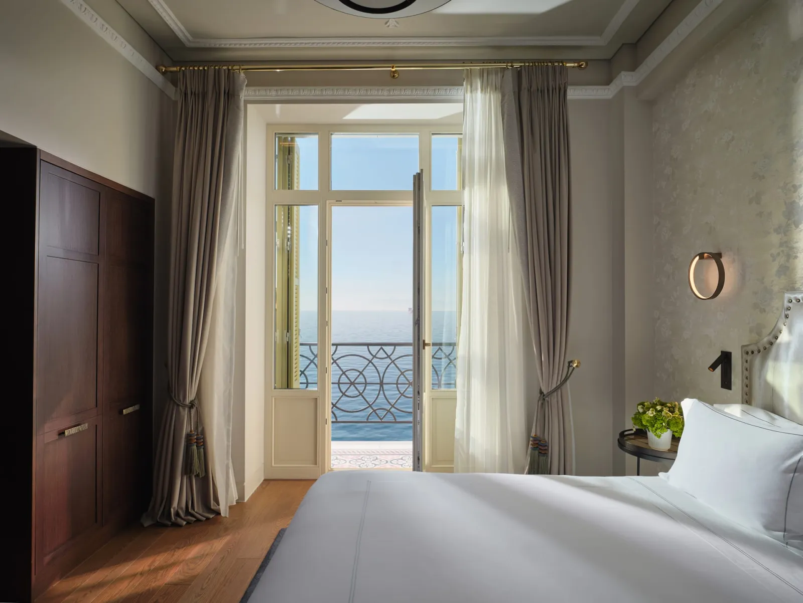 Méditerranée Grand Suite Sea Front