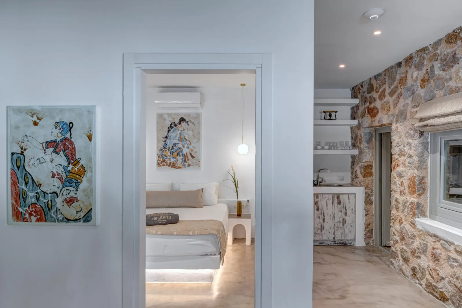 Exclusive villa with private pool & volcanic hills view