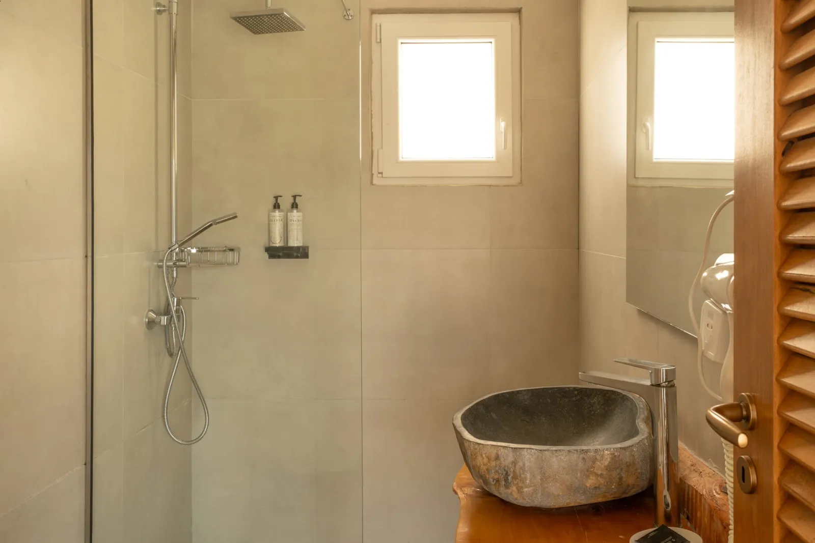 Premium Triple Room | Annex Building